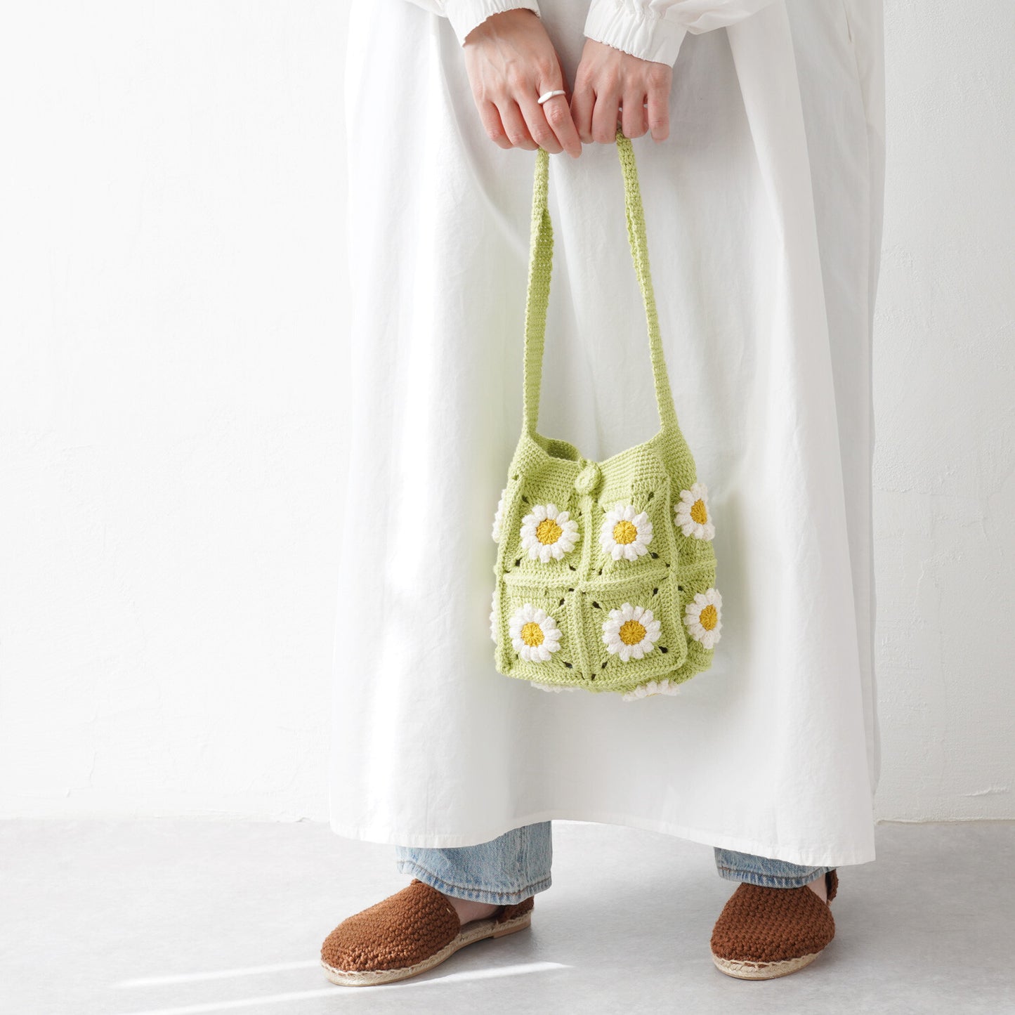 Daisy Flower Bag Crochet Kit